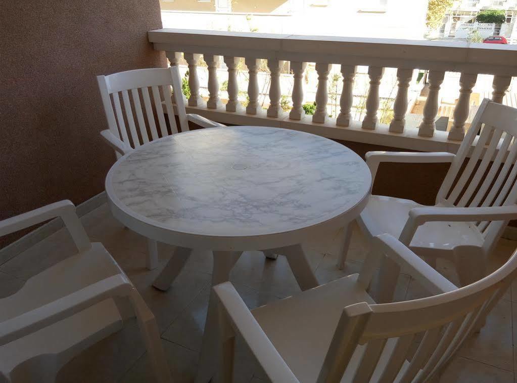 Apartamentos Arenales Del Sol III Kültér fotó